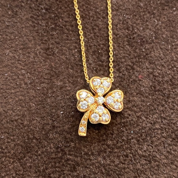 Roberto Coin Jewelry - Roberto Coin Diamond Lucky Clover Pendant.